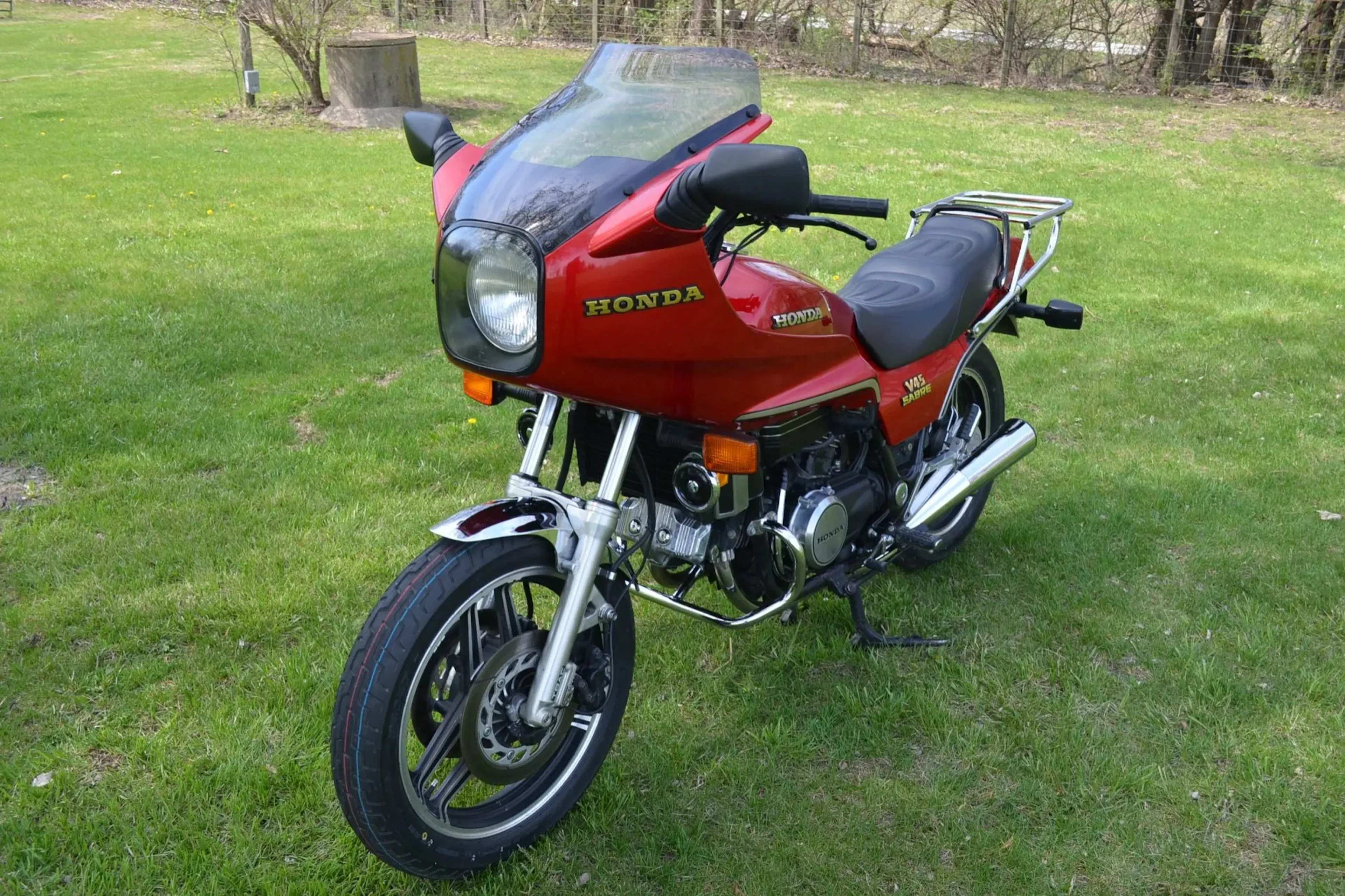 1984 Honda VF1100S V65 Sabre Base | Hagerty Valuation Tools®